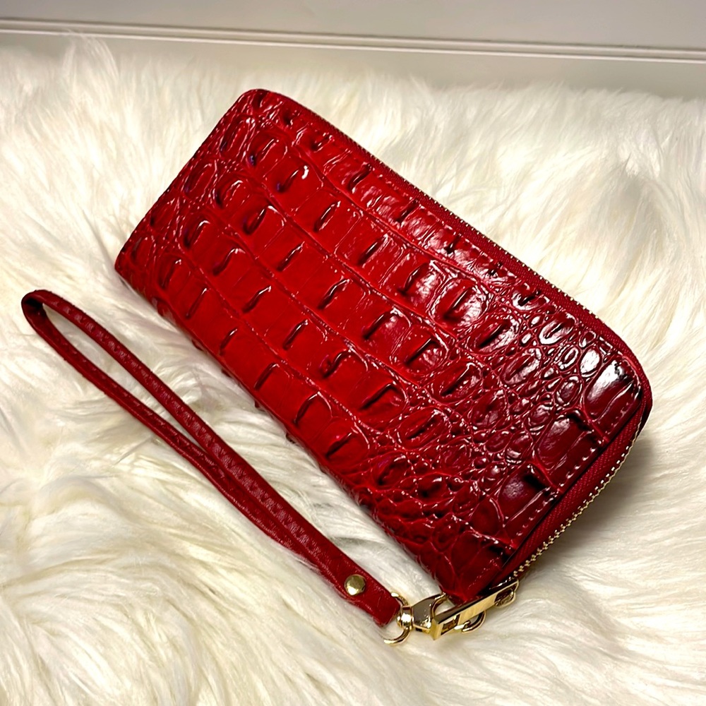 Tritexture Red Single Zipper Wallet with Strap